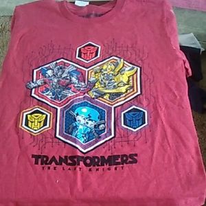 A boys transformer shirt